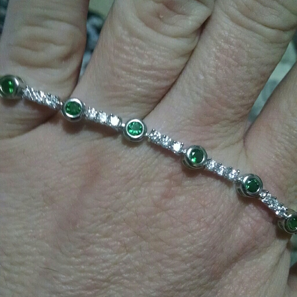 *NEW*Sterling Silver bracelet